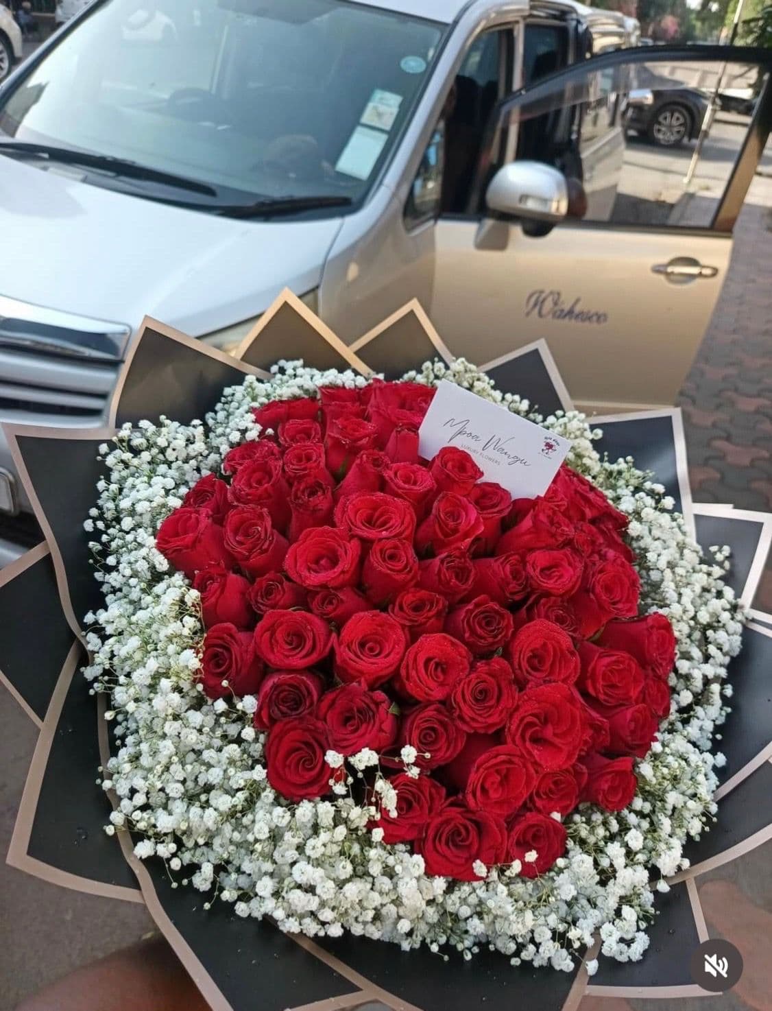 DIOR BOUQUET PLUS GLITTER